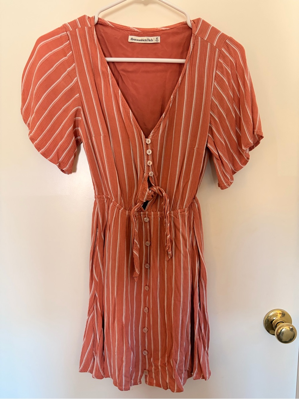 Abercrombie & Fitch Button-Up Tie-Front Dress